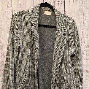 Women's Jacket/ Open-front blazer black & white houndstooth